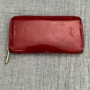 Louis Vuitton Vernis Zip long wallet